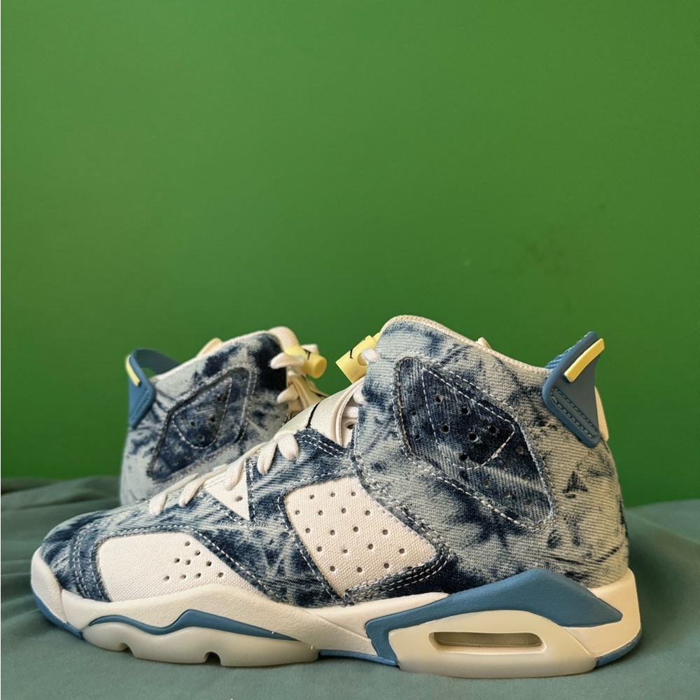 Nike Air Jordan 6 Washed Denim Size 6
